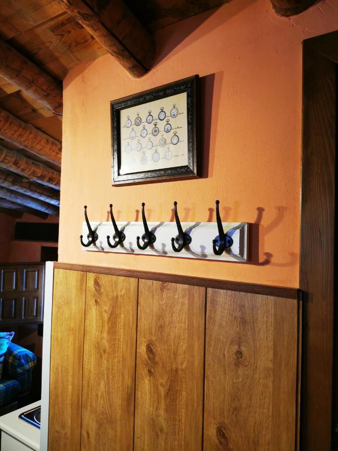 Atico Piron Apartment *